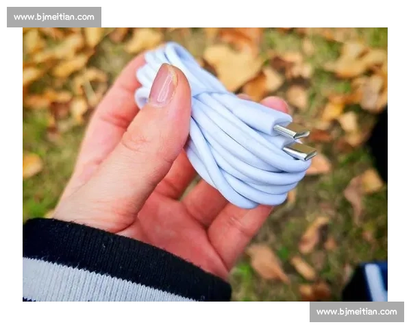 半场闷平后破局！墨西哥 2-0 沙特晋级，维加建功 + 沙特乌龙